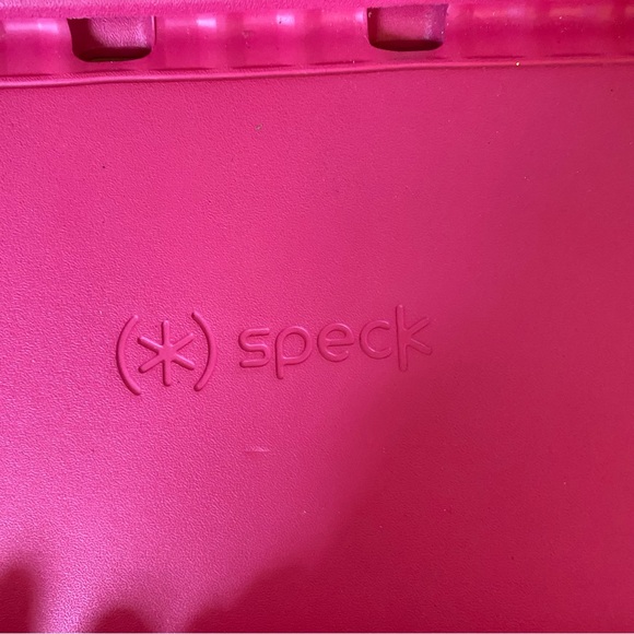 Speck Designed for Impact IPad Case fits 7th, 8th & 9th generation - Picture 4 of 5